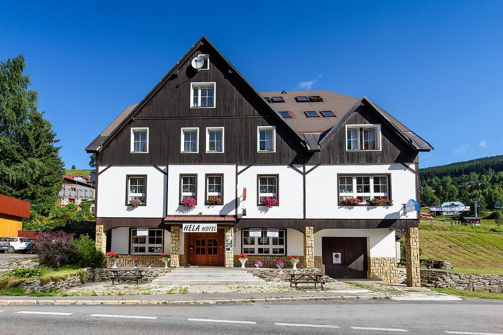 Hotel Hela Pec pod Snezkou Exteriör bild